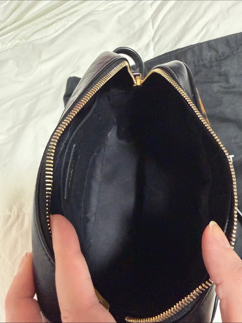 Yves Saint Laurent Leopard Print Camera Bag with Tassel - Picture 6 of 14